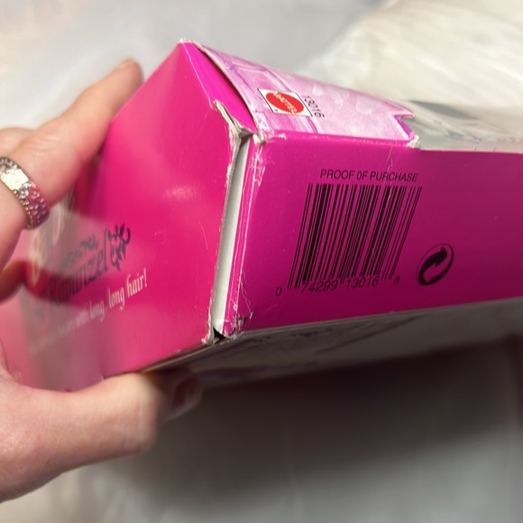 Barbie as Rapunzel 1994 Doll Mattel Children's Collector 1st Edition - Picture 12 of 15